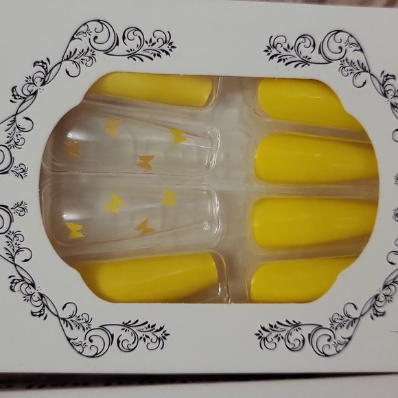 BOGO!! Brand New BEAUTIFUL NAIL False Nails-2CT. - Picture 3 of 4